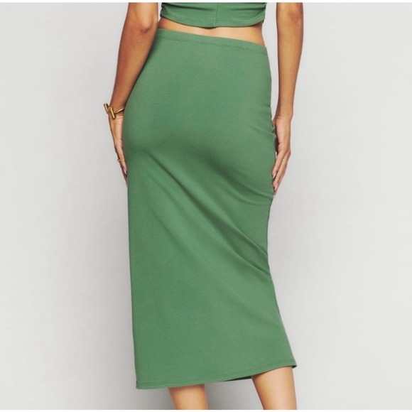 Reformation Foster Knit midi skirt green M organic cotton minimalist classic - Picture 2 of 5